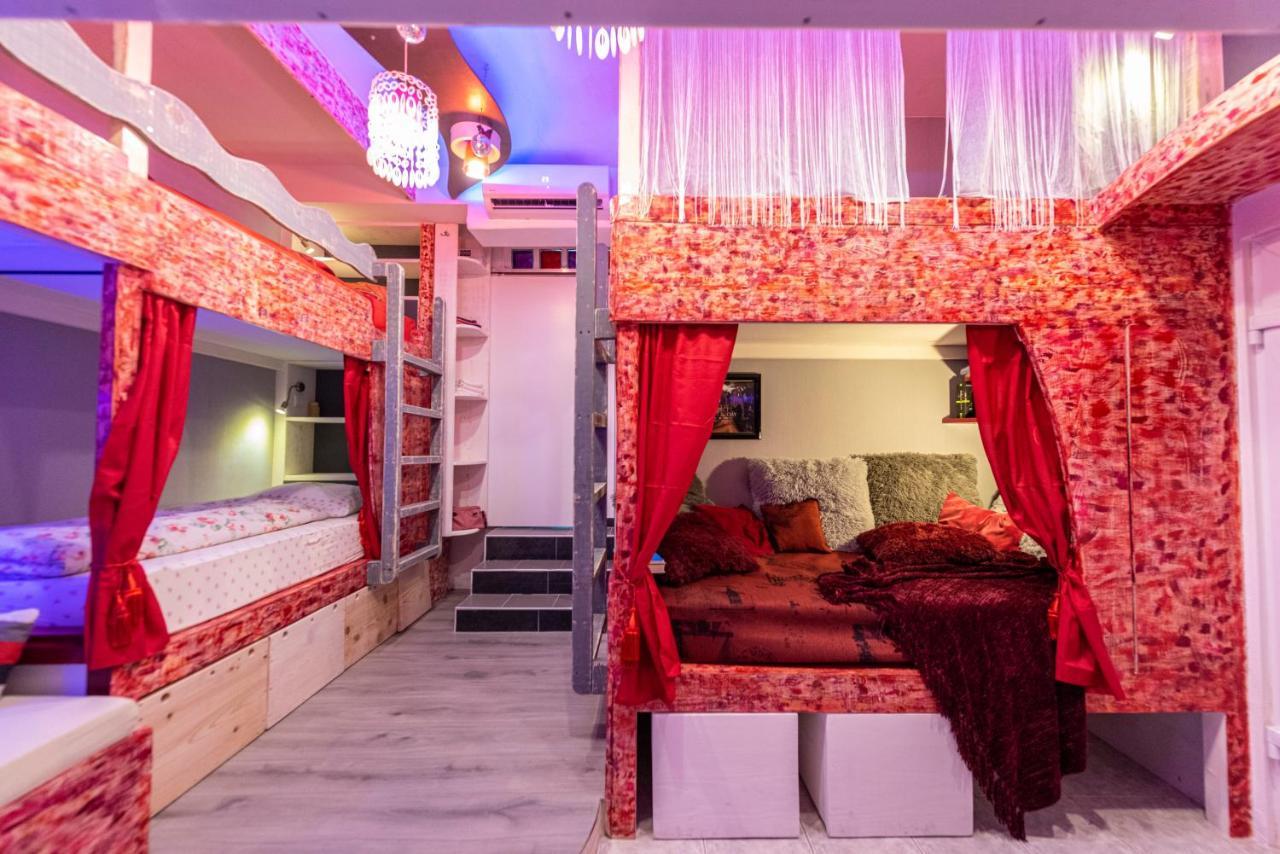 Ricardo Team-Hostel Пиешчана Увала Екстериор снимка
