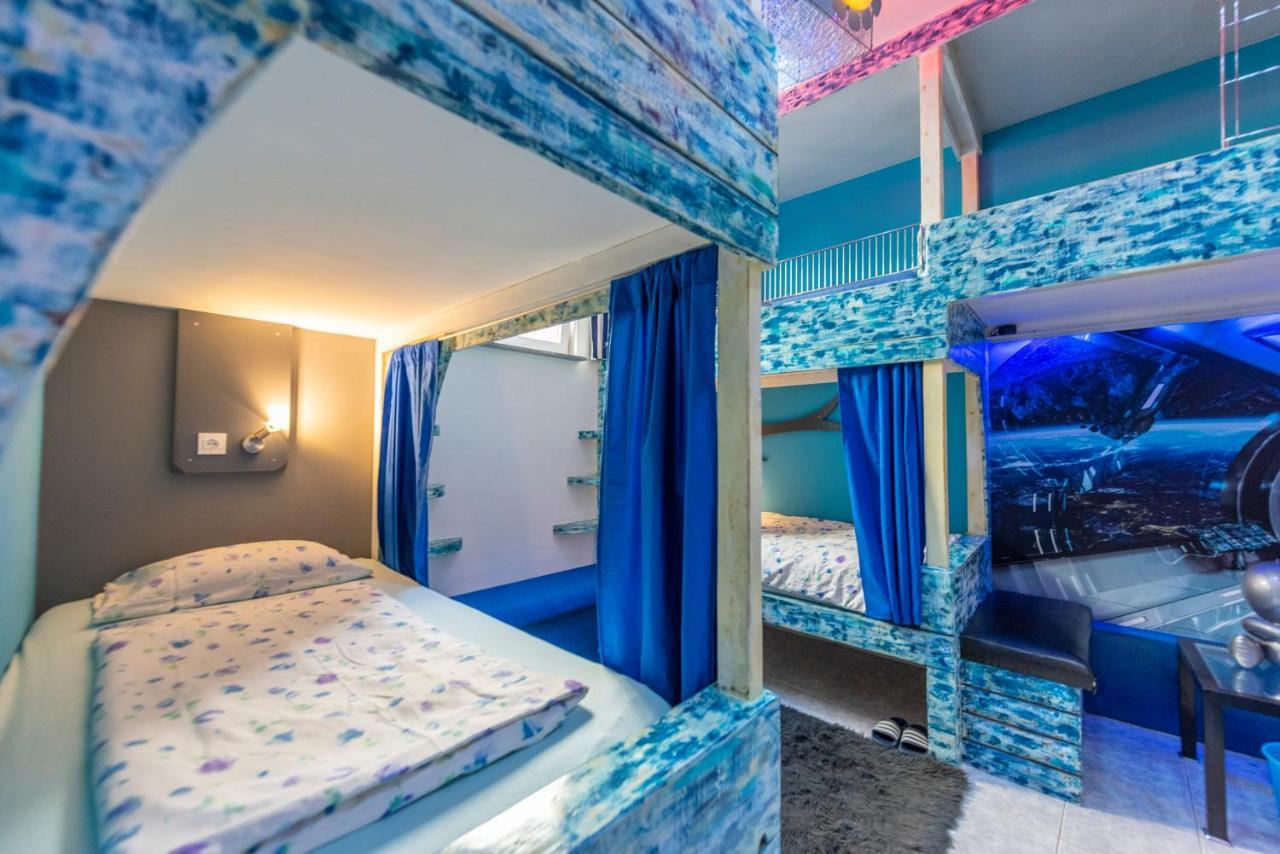 Ricardo Team-Hostel Пиешчана Увала Екстериор снимка